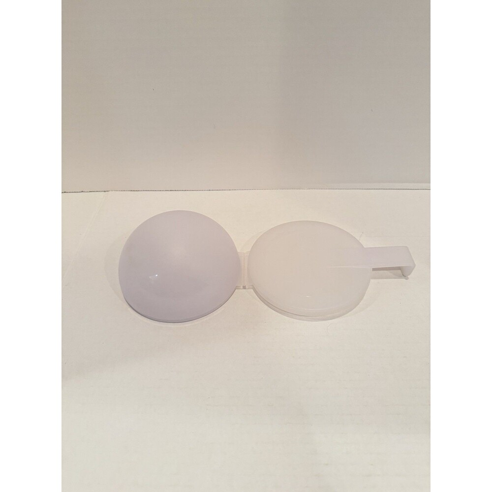 Tupperware Forget-Me-Not Container In A Sheer White New - Picture 2 of 2